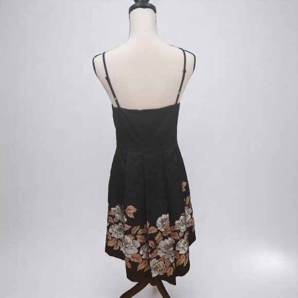 Black floral cocktail dress - Picture 8 of 8
